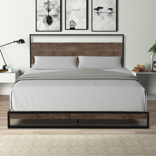 Metal Queen Bed 1.jpg