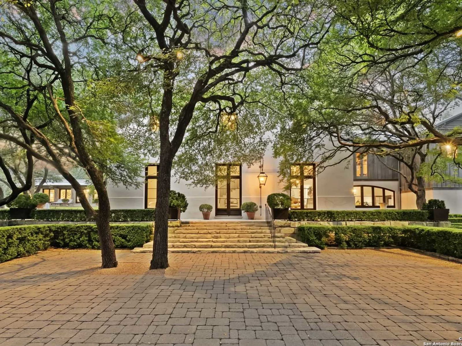 Is San Antonio Becoming a Luxury Real Estate Destination in 2026?,Christopher Beal