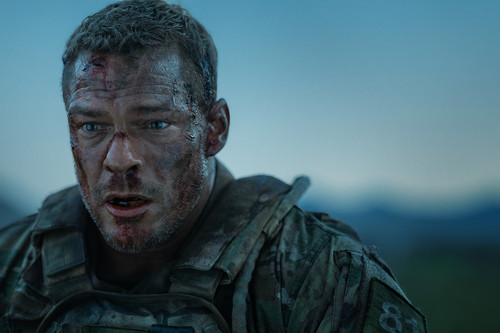 War Machine. Alan Ritchson as 81 in War Machine. Cr. Ben King/Netflix  2026..jpg