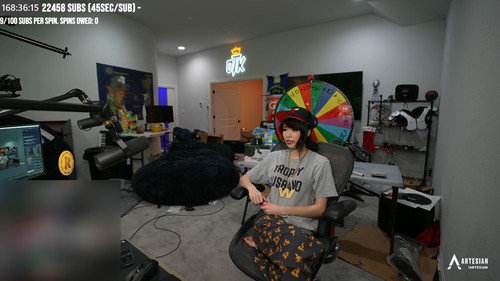 Emily 'Emiru' Schunk 8170094.jpg