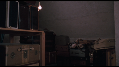 Dead.Poets.Society.1989.BluRay.1080p.DTS HD.MA.5.1.AVC.REMUX FraMeSToR.1:53:52.png