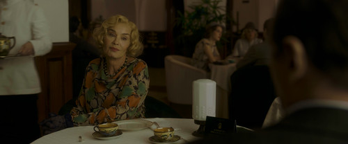 Marlowe.2022.GER.BluRay.2160p.UHD.x265.DTS HD.MA 5.1 UBits.mkv 20231009 142215.093.jpg