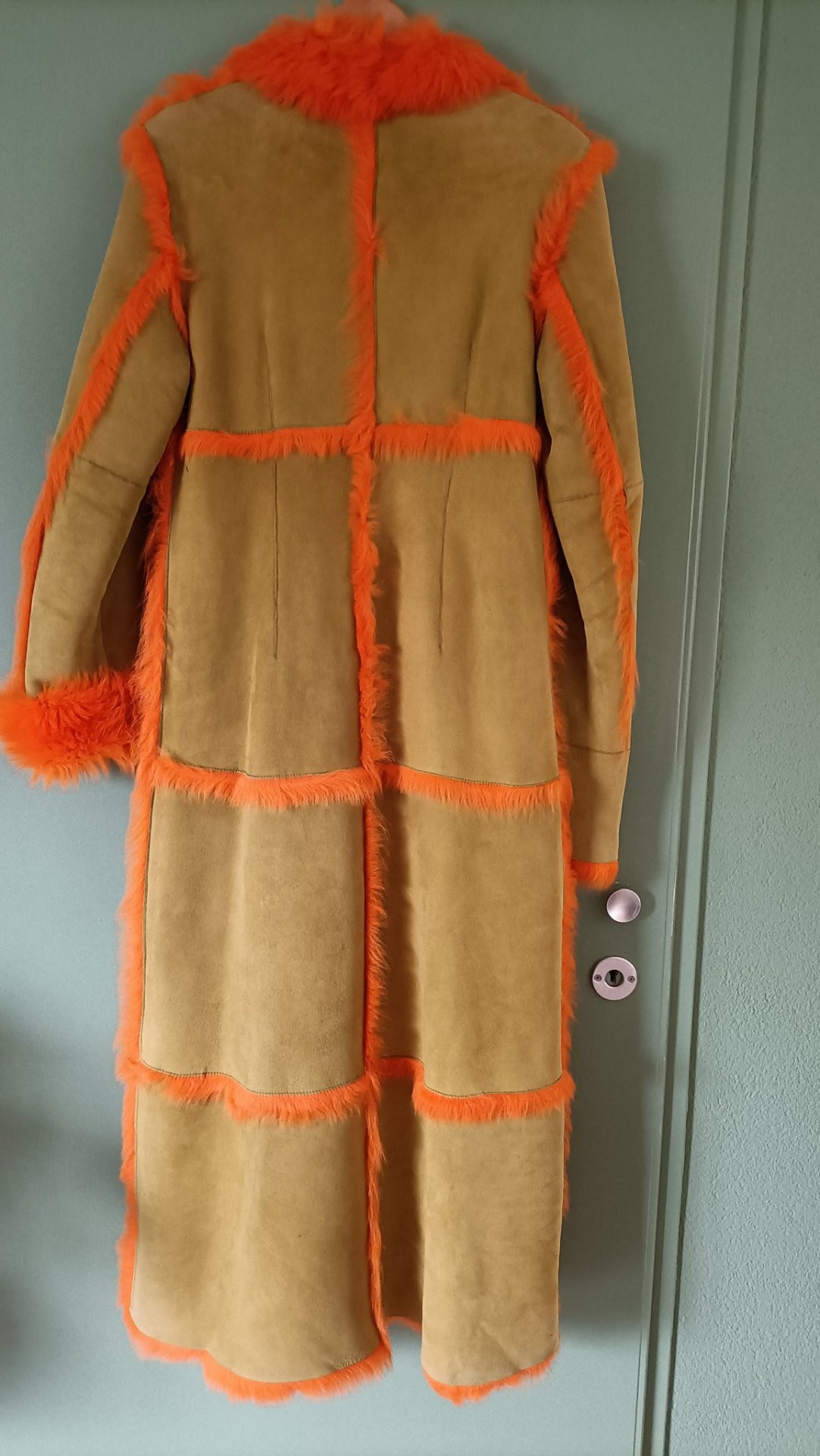 Design jas Moschino - Image 5