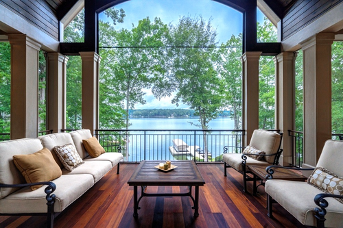 Lake Oconee Real Estate.png