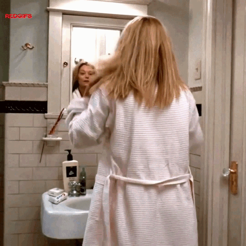 CharlotteRoss NYPDBlueS10E162003.gif