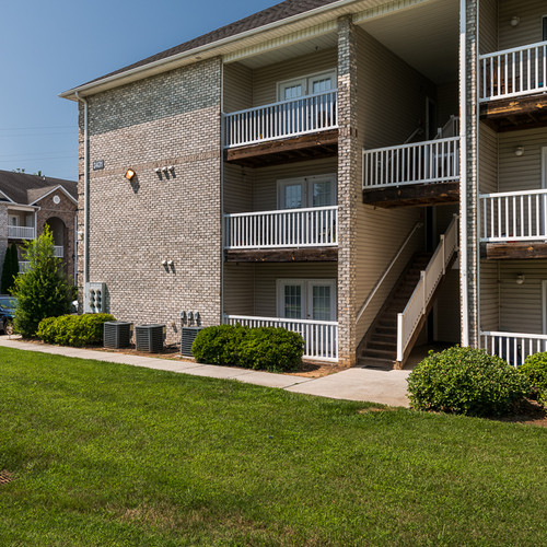 Spencer Crossing 700x700 16.jpg