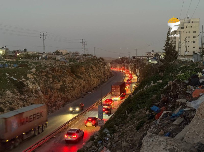 يفطر الفلسطينيون على الحواجز.. قوات الاحتلال تغلق حاجز جبع شمال القدس المحتلة...