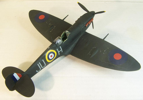 Spitfire Vb JU H 89.jpg