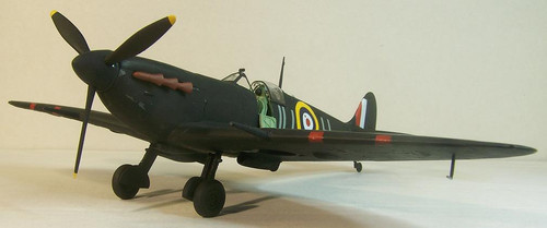 Spitfire Vb JU H 92.jpg