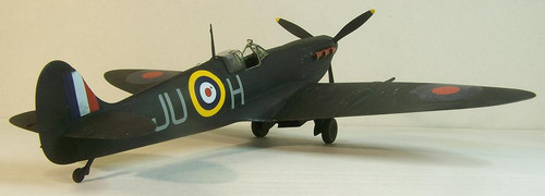 Spitfire Vb JU H 94.jpg