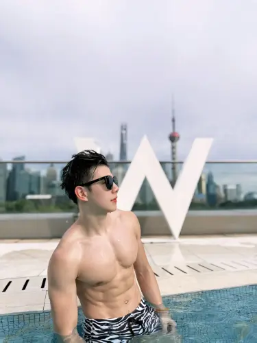 03a.webp