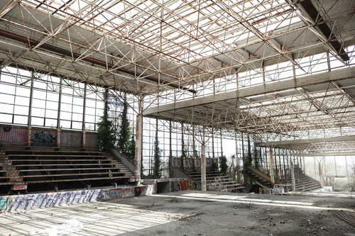 Steel Industrial Structure with Long-Lasting Framework.jpg