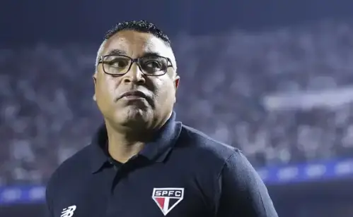 Pressão aumenta, mas São Paulo toma decisão sobre Roger Machado