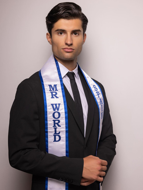 539562775 18398024059139057 4389144865757406032 n.jpg?stp=dst jpg e35 tt6& nc cat=108&ig cache key=M.jpg