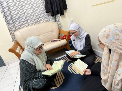 photo 6127420019625889019 y.jpg