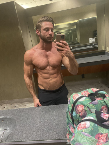 3024x4032 b853605ac87a2a704f0bb14c1ea3b7f7.jpg