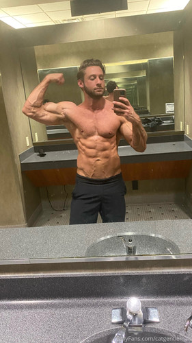 1125x2000 15cecd12c845d8f7554c9659d689a9bf.jpg