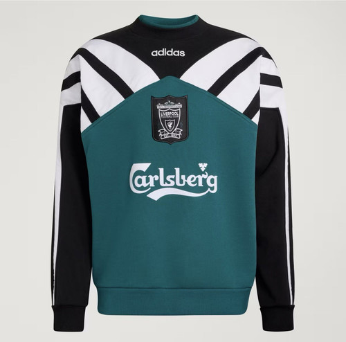 HCAz C8q Xg AAg33J format jpg name large.jpg