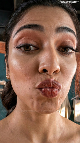 malavika 86745773202.jpg