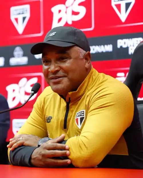 Roger Machado: "São Paulo precisa focar em títulos e conquistará a torcida"