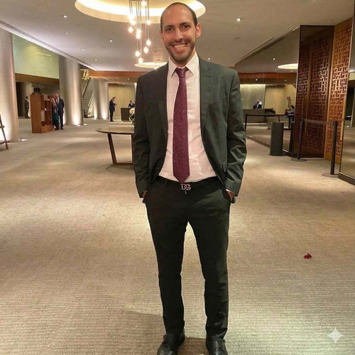 ariel profile pic.jpg