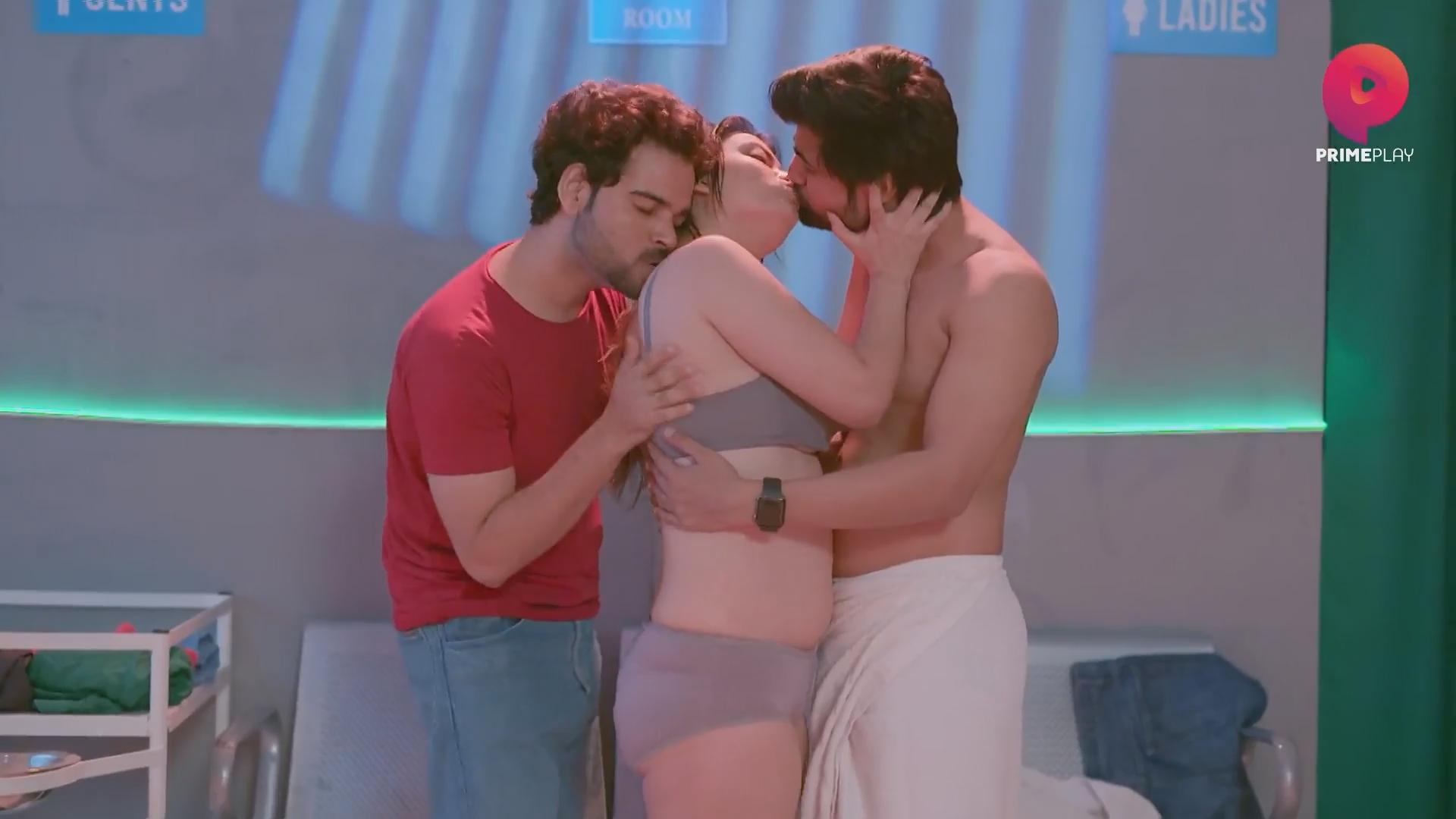 Ilaaj (2023) S01E01T03 PrimePlay Hindi Web Series 1080p HDRip 1.3GB(1Filmy4Wap.Cloud).mkv snapshot 0