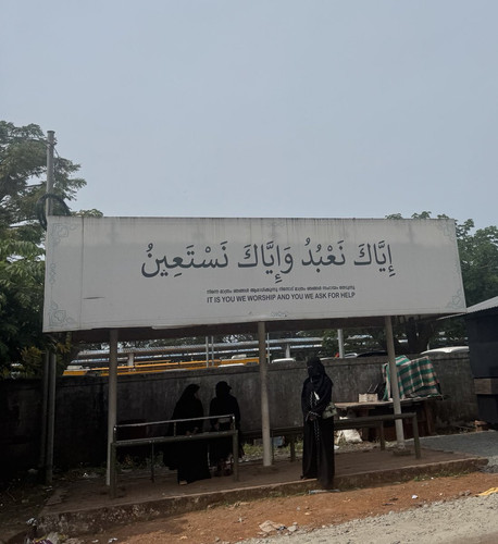 HA7bcCbbIAAx8Mx.jpg