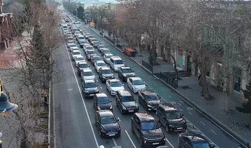 HA7r3AIXwAEiJzB.jpg