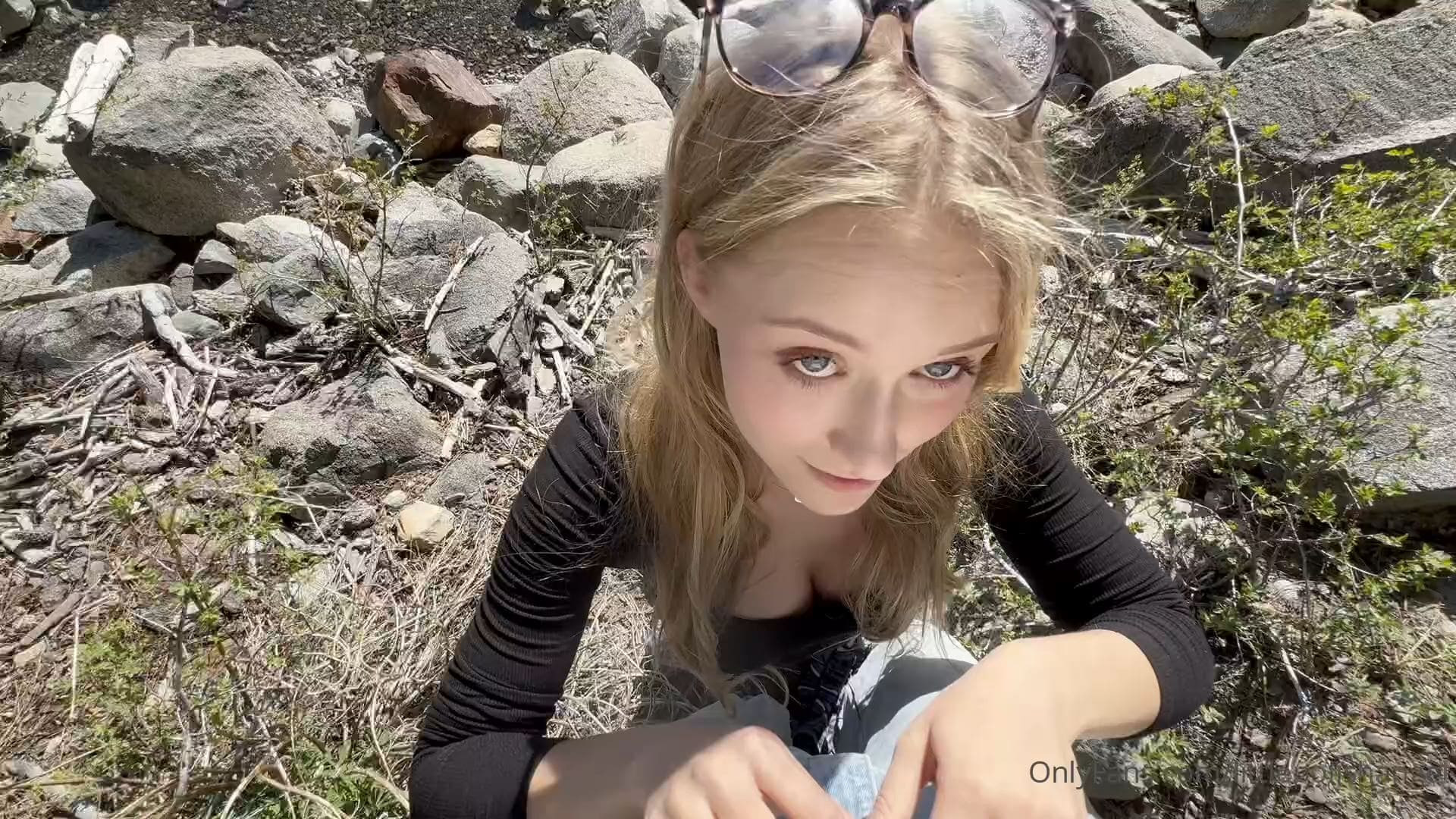 [Onlyfans] Lena Polanski NEW BJ AND FACIAL BY THE LAKE
