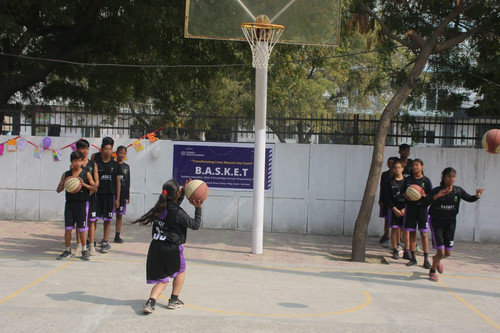 HA9Av53WcAA8fHd.jpg