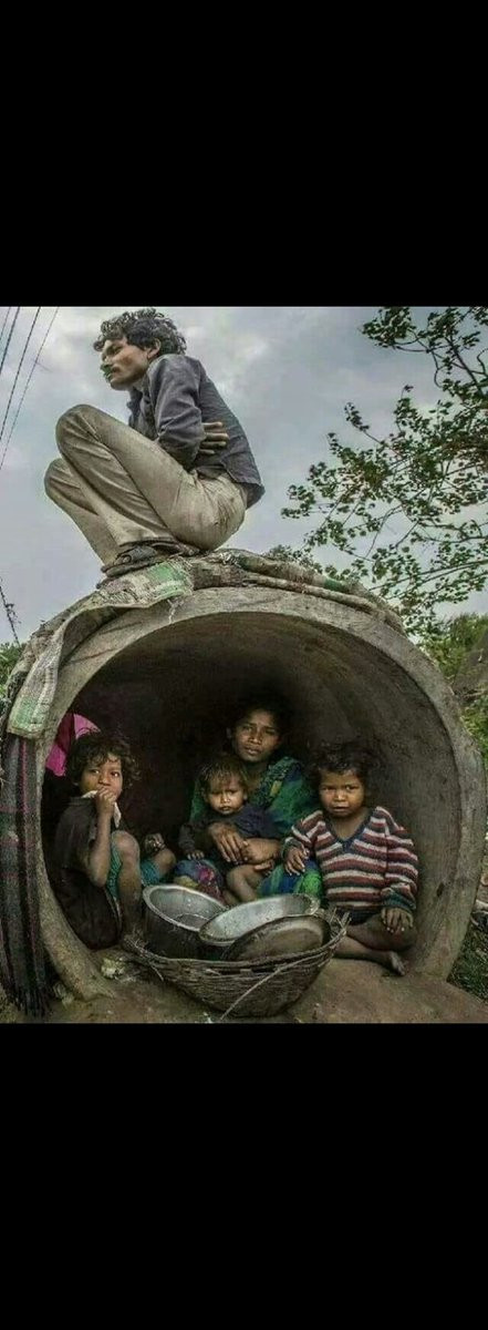 HA7eoP5bsAAV43e.jpg