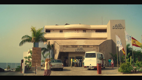 The.Gold.S02E01.Epizoda.1.1080p.CANAL+.WEB DL.CZ EN.AAC2.0.H.264 HDCLUB.mkv 20260212 020148.695.jpg