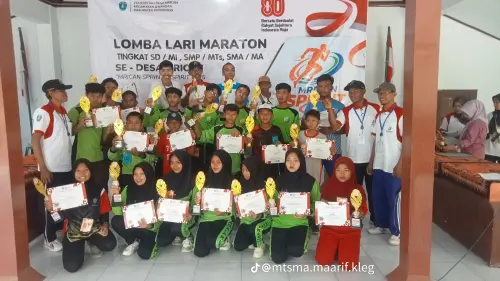 Juara Lari Maraton.webp
