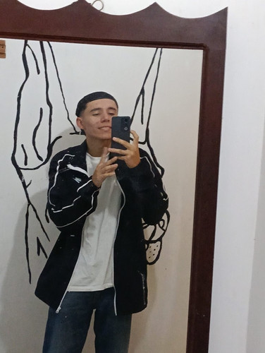 4f0ba9432a1d.jpg