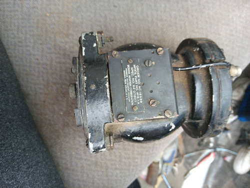 89adebf9e933.jpg