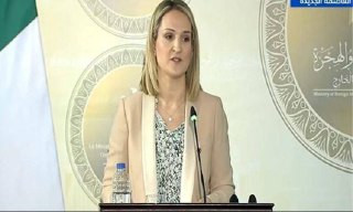 وزيرة خارجية أيرلندا: أُطالب "إسرائيل" بالتراجع الفوري والكامل عن قرارات توسيع نطاق السيطرة على الضفة الغربية...