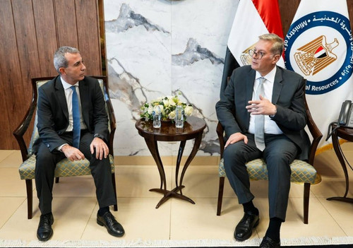 HA BvLObwAA MNy.jpg