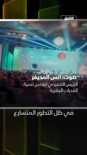 HA6kIR8XwAEqf L.jpg