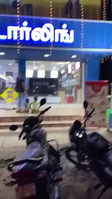 Aub7v6VpNn y0BUJ.jpg