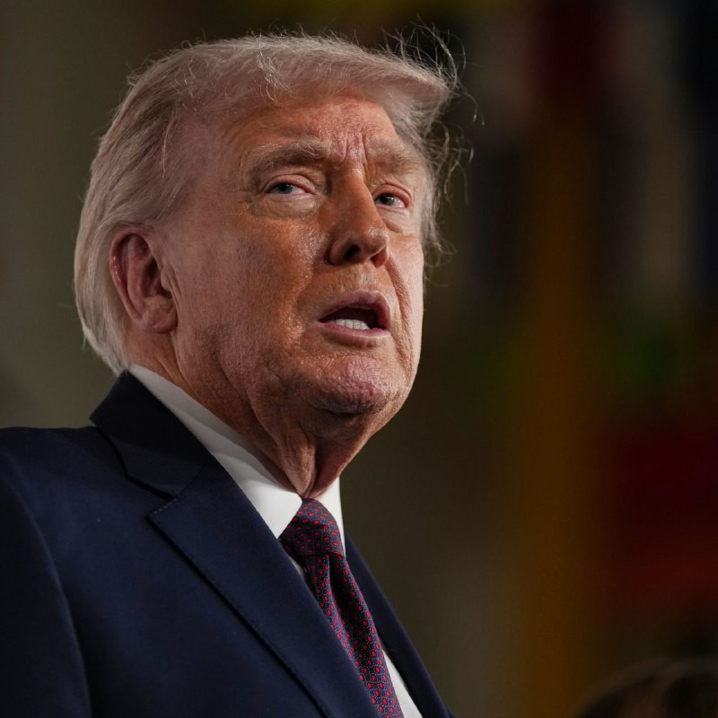 سي بي إس عن ترمب: الحرب قد تنتهي قريبًا وليس لدى إيران أسطول بحري ولا اتصالات ولا سلاح جو...