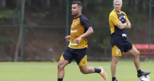 Ex-São Paulo Lança Mensagem Misteriosa Após Saída de Crespo: "A Verdade Sempre Vem à Tona"