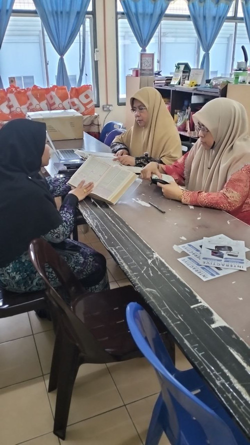 photo 6158806425149312238 y.jpg