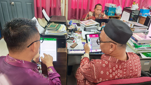 photo 6159167610424069437 y.jpg