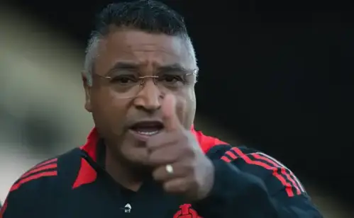 Torcida do São Paulo critica Roger Machado e pede mudança: "Rafinha, busque novo treinador