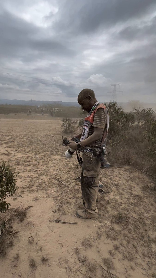 rlCEqX Lob5LX8By.jpg