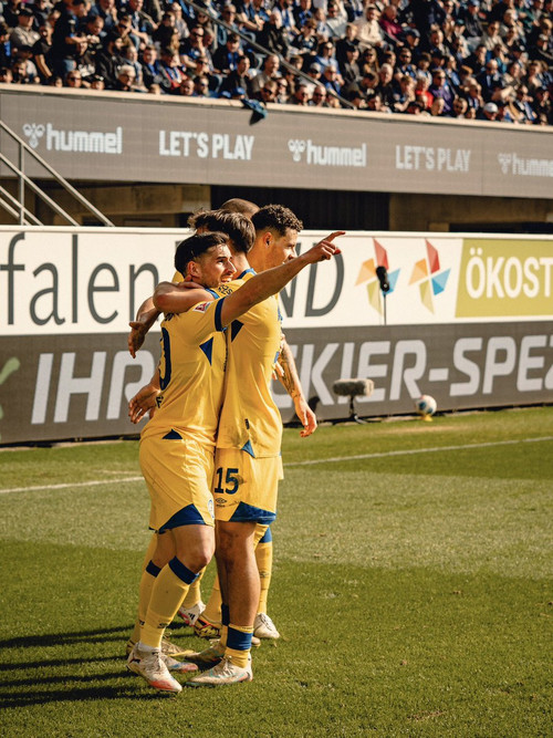 HC SSBAa8AAaCY7?format=jpg.jpg