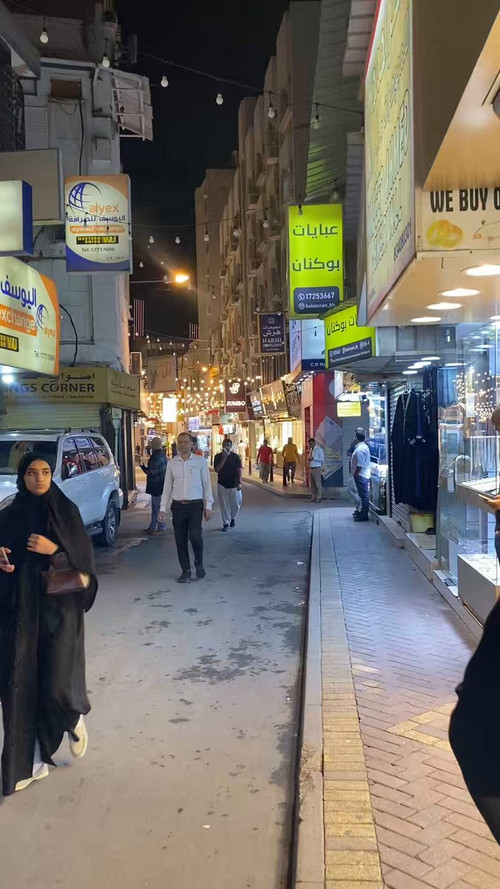 W94 jQtZY2PB5a7r.jpg