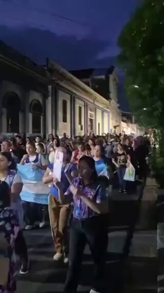 myD GabQBiZx8B2E.jpg