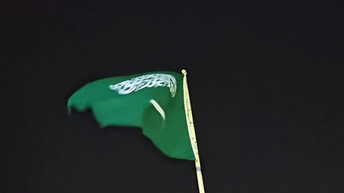 GFjwDqLyp4Miwh4 .jpg