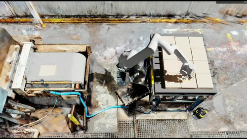 OBJE HnzOP3cm2Fn.jpg